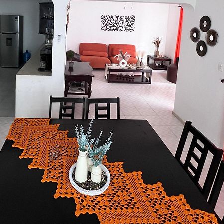 Casa Leonor. 2 Cuartos, 2 Banos, Cocina, Cochera. 바야돌리드 외부 사진